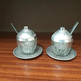 Сахарница, солонка и.т.д