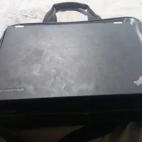 Noutbuk Thinkpad