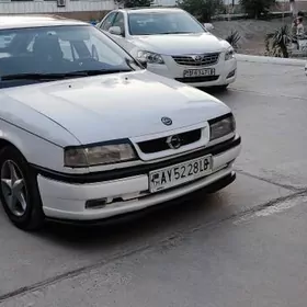 Opel Vectra 1992