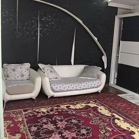 30 mkr 2 kom 1 etaj