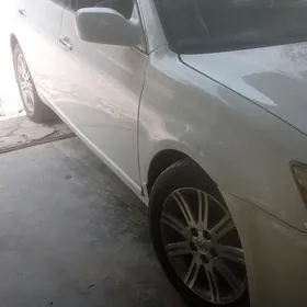 Toyota Avalon 2005