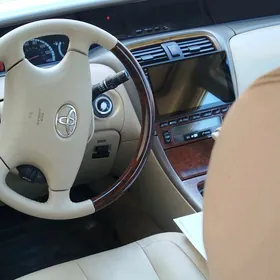 Toyota Avalon 2000