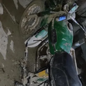 Ural 4320 1985