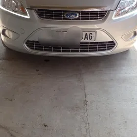 Ford Focus 2010