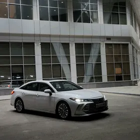 Toyota Avalon 2019