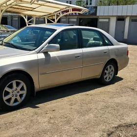 Toyota Avalon 2003