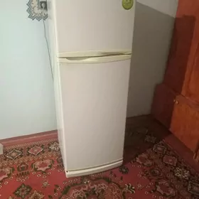 Holodilnik Холодилник