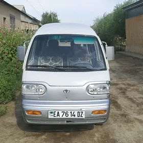 Daewoo Damas 2011