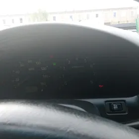 Infiniti I30 2001