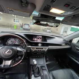 Lexus ES 350 2017