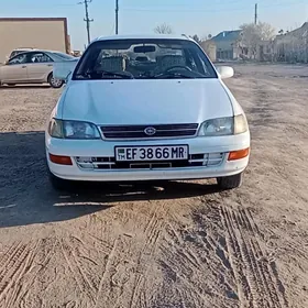 Toyota Corona 1992