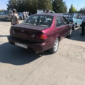 Toyota Corolla 2000