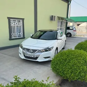 Nissan Maxima 2018