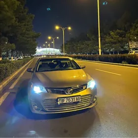 Toyota Avalon 2013