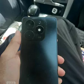 Tecno spark go 2024
