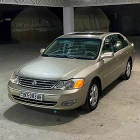 Toyota Avalon 2000
