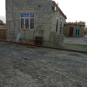Baherden satlyk jaý