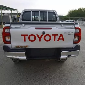 Toyota Hilux 2025