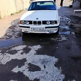 BMW 520 1992