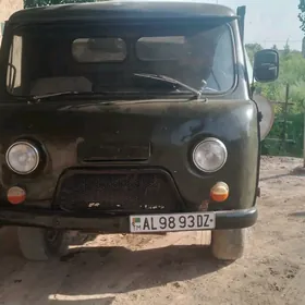 UAZ 452 1994