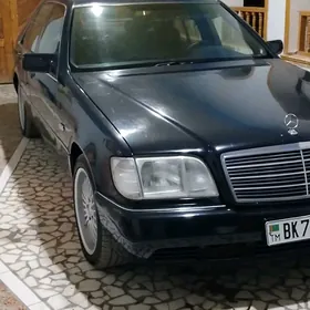 Mercedes-Benz 500SEL 1992