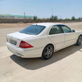 Mercedes-Benz E320 2000