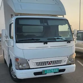 Mitsubishi Canter 2005