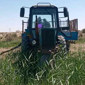 MTZ 80 2000