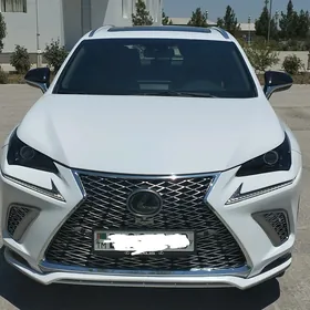 Lexus NX 300 2020