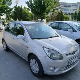 Ford Figo 2011