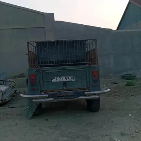UAZ 469 1989