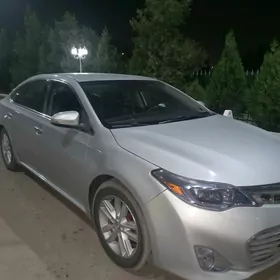 Toyota Avalon 2013