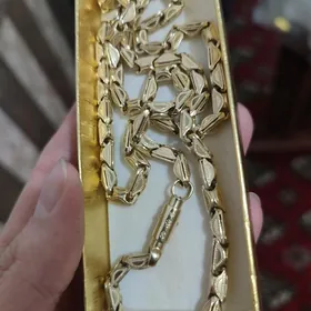 yerewan gyzyl bolt
