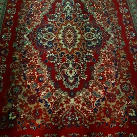 Шерстяной ковёр