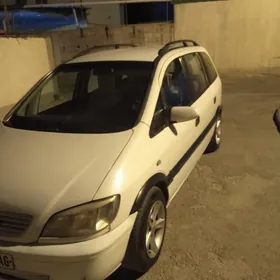 Opel Zafira 2000