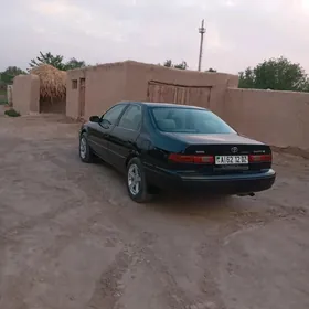 Toyota Camry 1997
