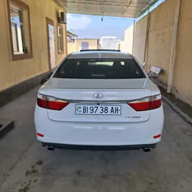 Lexus ES 350 2015