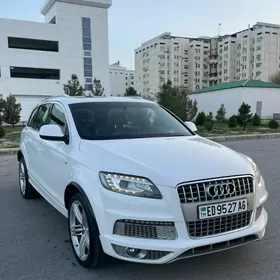 Audi Q7 2010