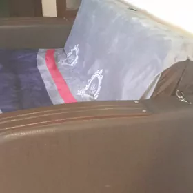 деван