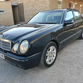Mercedes-Benz E-Class 1998