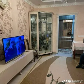 11мкр 2ЭТАЖ 2КОМ 