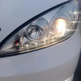 Duty camry fara