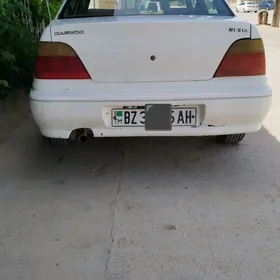 Daewoo Nexia 1998