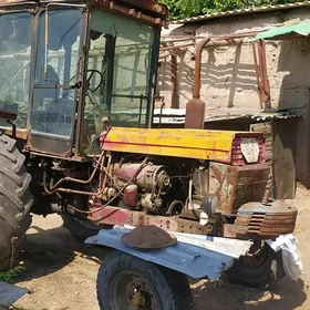 MTZ T-28 1993