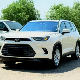 Toyota Highlander 2024