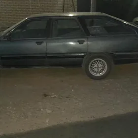 Audi 100 1990