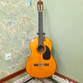 Gitara Yamaha C-70