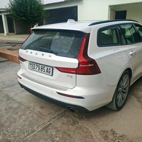 Volvo V60 2019
