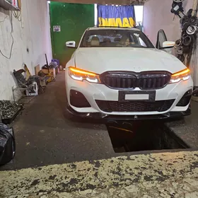 BMW 330 2020
