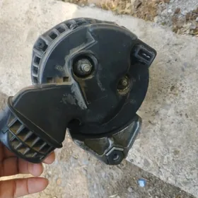 dinama generator